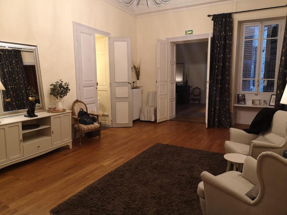 Les Suites De Sautet Chambéry Exteriör bild