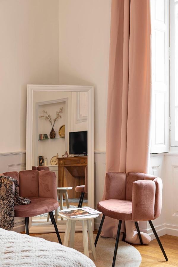 Les Suites De Sautet Chambéry Exteriör bild