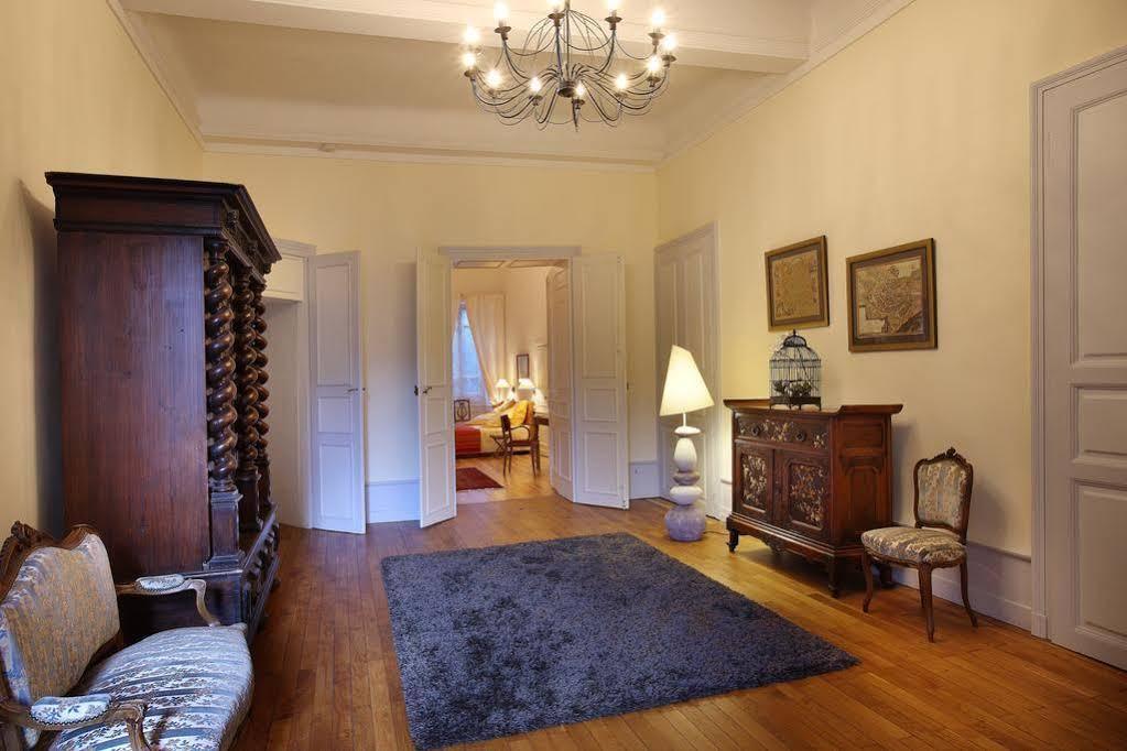 Les Suites De Sautet Chambéry Exteriör bild