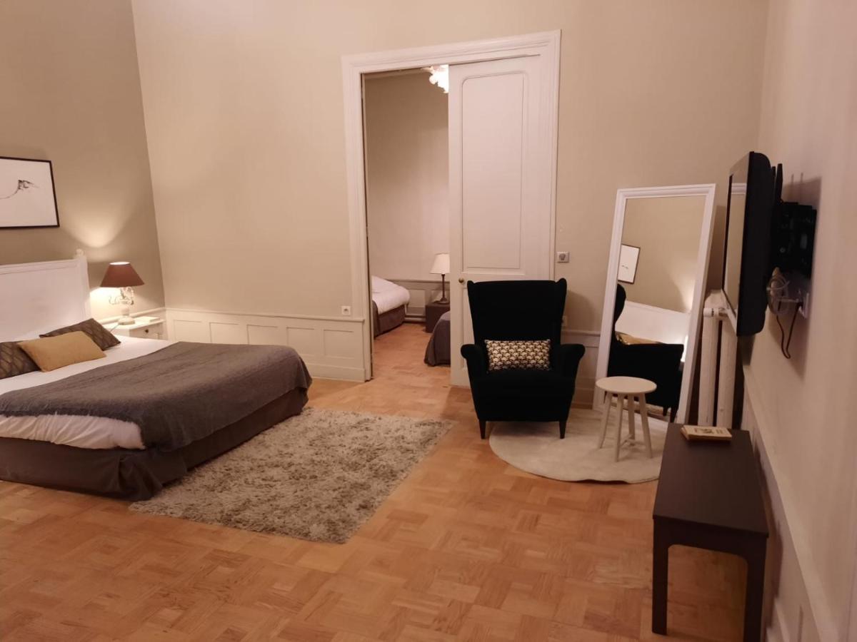 Les Suites De Sautet Chambéry Exteriör bild